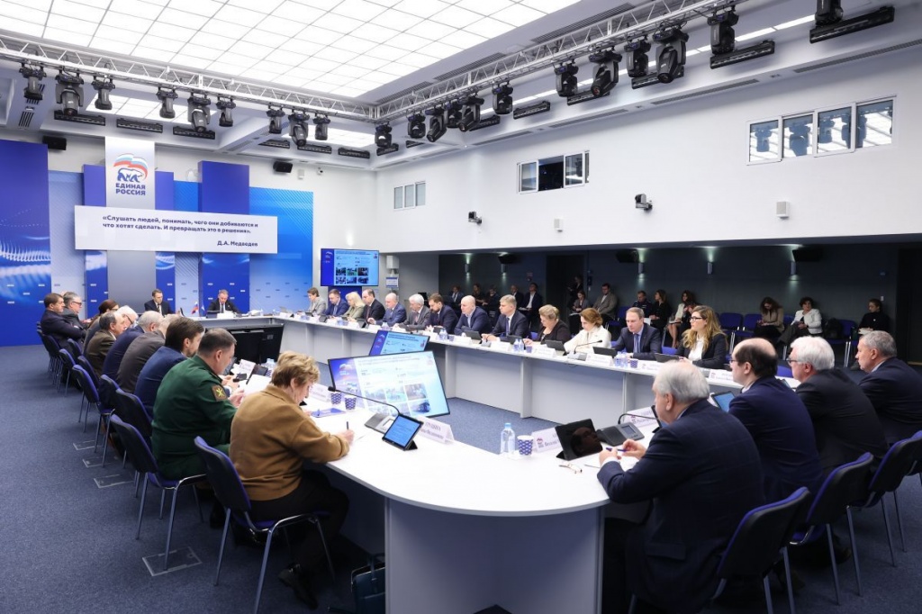 HpwJvlWMJp3XExnpsfoF (1).jpg